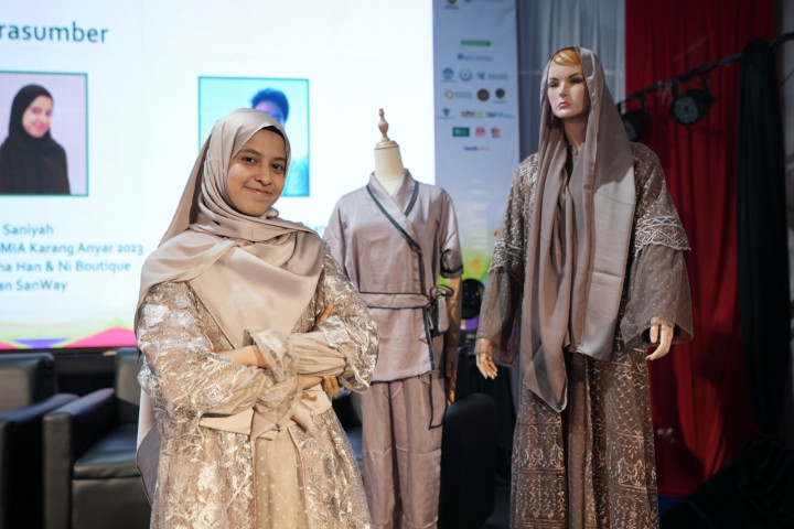 Bangkit dari Gagal, Saniyah Sukses Bikin 2 Bisnis Fesyen Berkat Kursus