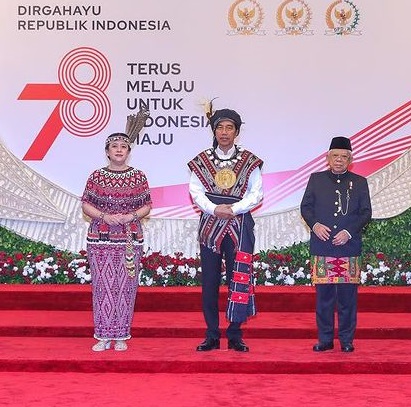 Ki-ka: Puan Maharani, Presiden Jokowi dan Wapres Ma'aruf Amin dalam Sidang Tahunan MPR 2023. (Foto: Dok. Instagram/puanmaharaniri)