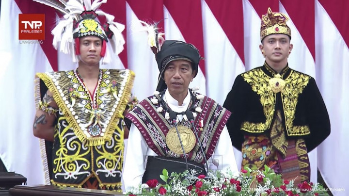 Makna Baju Adat Tanimbar yang Dipakai Jokowi di Sidang Tahunan MPR 2023
