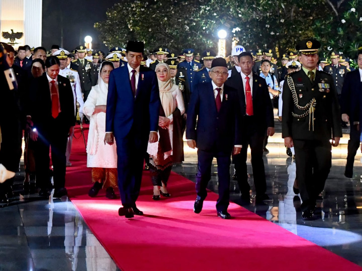 Renungan Suci di TMP Kalibata, Presiden Beri Penghormatan untuk Pahlawan