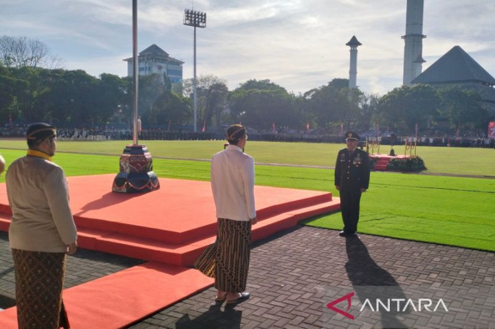 KGPAA Mangkunegara X Pimpin Upacara HUT RI di Solo