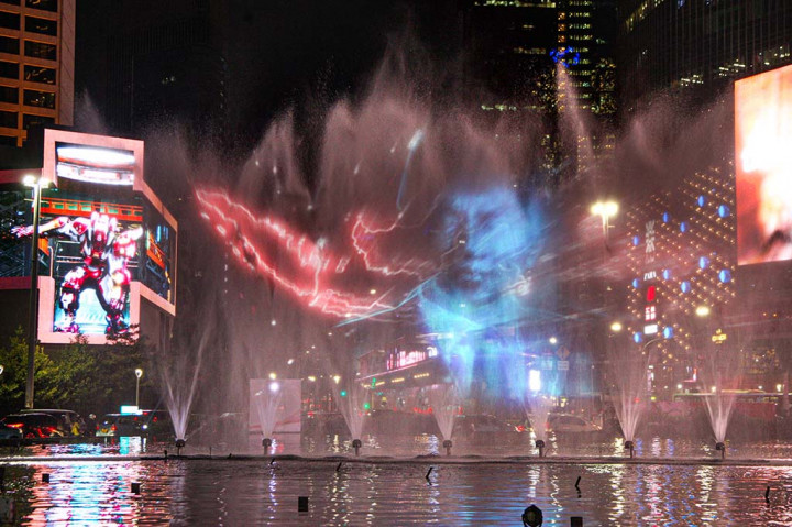 7 Wajah Presiden RI Ditampilkan Lewat Video Mapping di Bundaran HI