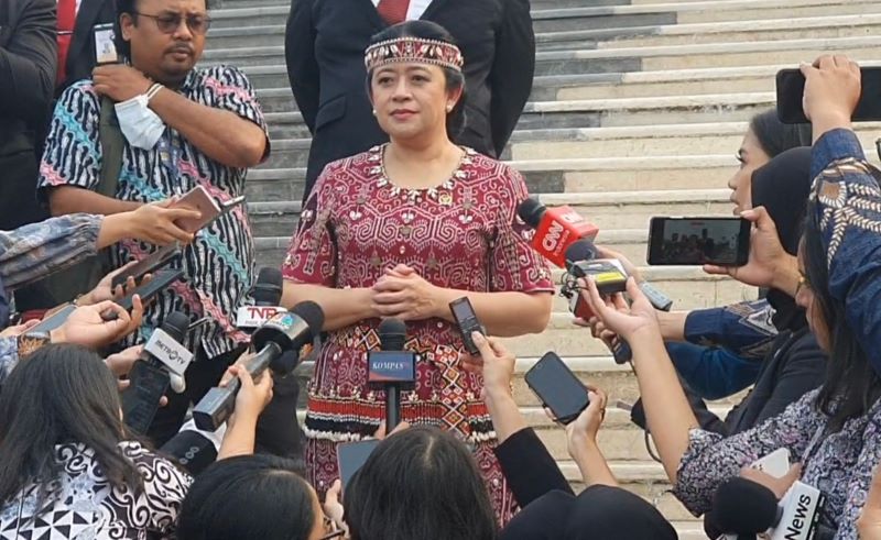 Puan Tak Tahu Alasan Golkar Lebih Memilih Merapat ke Prabowo