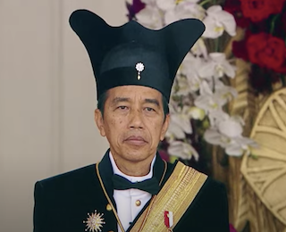 Jokowi Naikkan Gaji PNS Setiap Jelang Pemilu