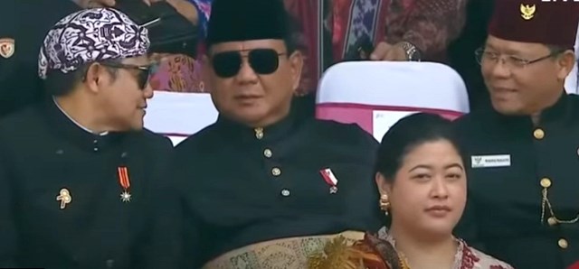 Menjadi Sorotan, Prabowo Kenakan Baju Adat Melayu Lengkap dengan Kacamata Hitam