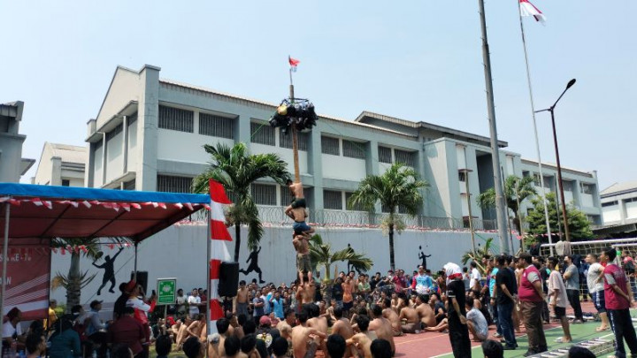 Panjat Pinang Hingga Gebuk Bantal Lomba Paling Favorit di Lapas Salemba