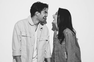 Tyas Mirasih Gelar Pengajian Jelang Pernikahan dengan Tengku Tezi