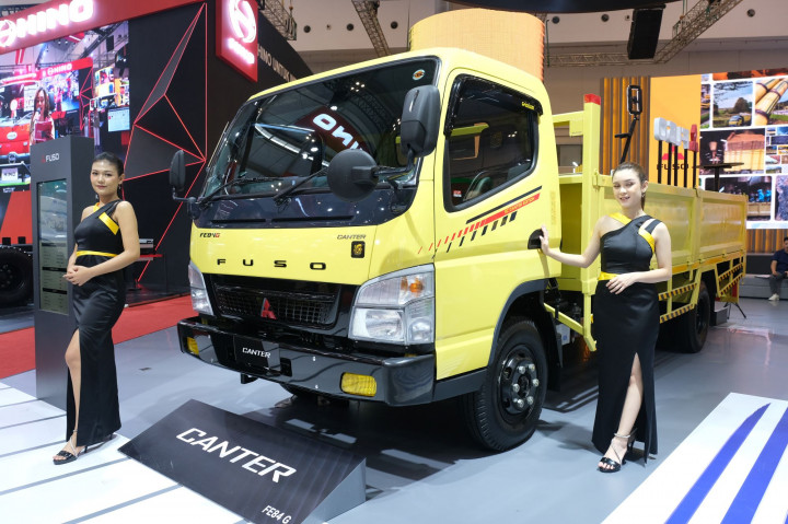 Mitsubishi Fuso Canter 60th Years Anniversary, Cuma Ada 60 Unit