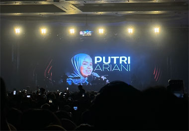Putri Ariani Grogi jadi Pembuka Konser Ronan Keating