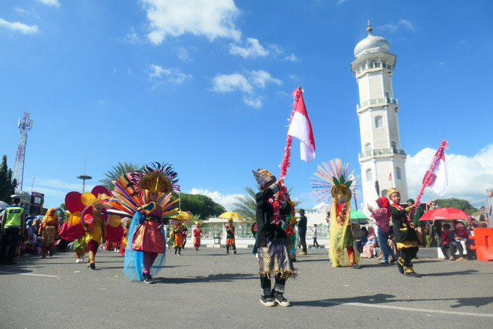 Pawai Budaya dan Mobil Hias Meriahkan HUT RI di Kota Banda Aceh