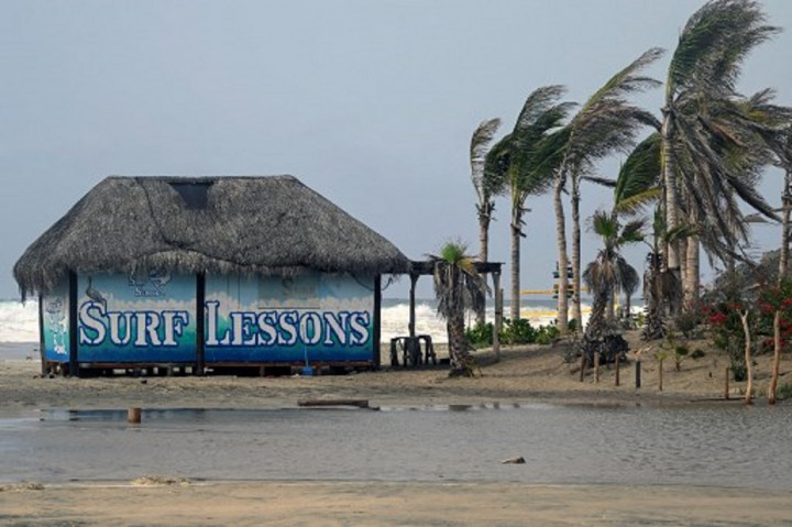 California Terapkan Status Darurat Jelang Kedatangan Badai Hilary