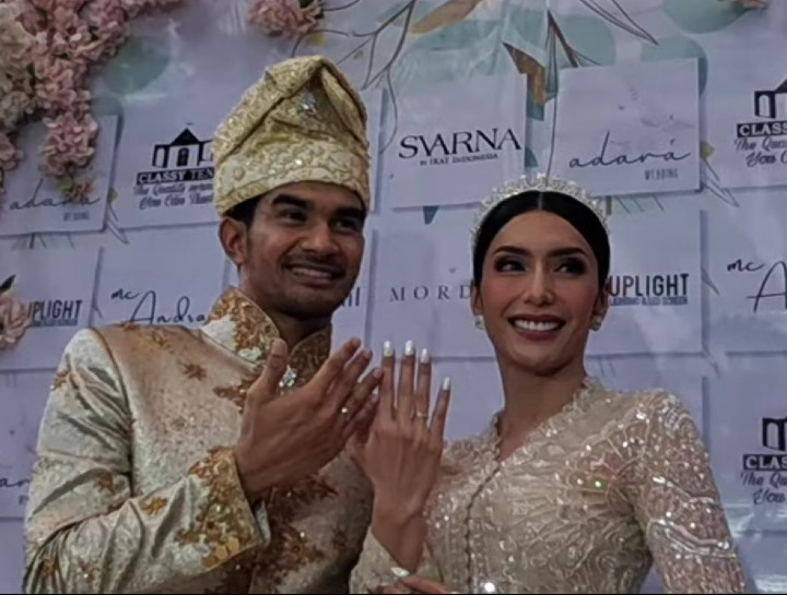 Selamat! Tyas Mirasih dan Tengku Tezi Resmi Menikah