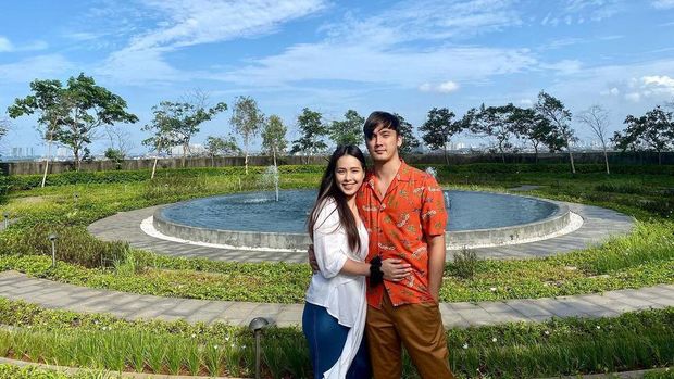 Alasan Lady Nayoan Akhirnya Maafkan Perselingkuhan Rendy Kjaernett dan Syahnaz