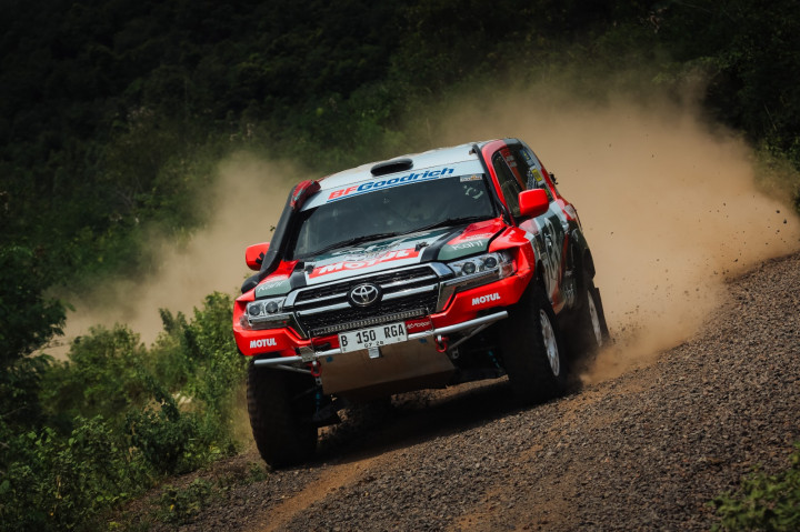 Debut di AXCR, Pencapaian Julian Johan Sesuai Target