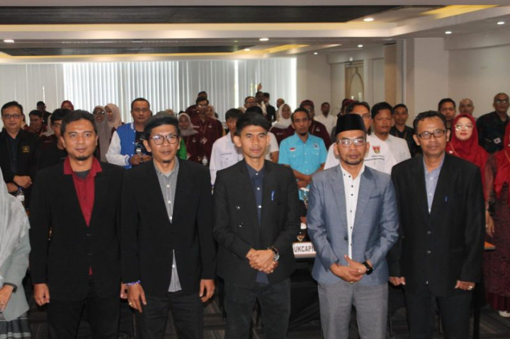 39 Bacaleg DPRD Kota Bukitinggi Tidak Memenuhi Syarat