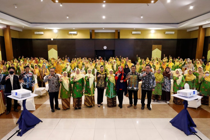 OJK: Ibu Rumah Jadi Ujung Tombak Cegah Penipuan Investasi Bodong