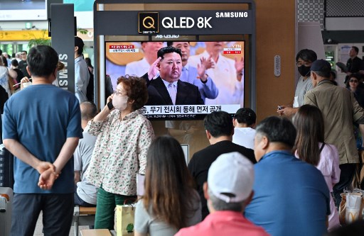 Kim Jong-un Awasi Uji Rudal Jelajah Strategis dari Kapal Perang AL Korut