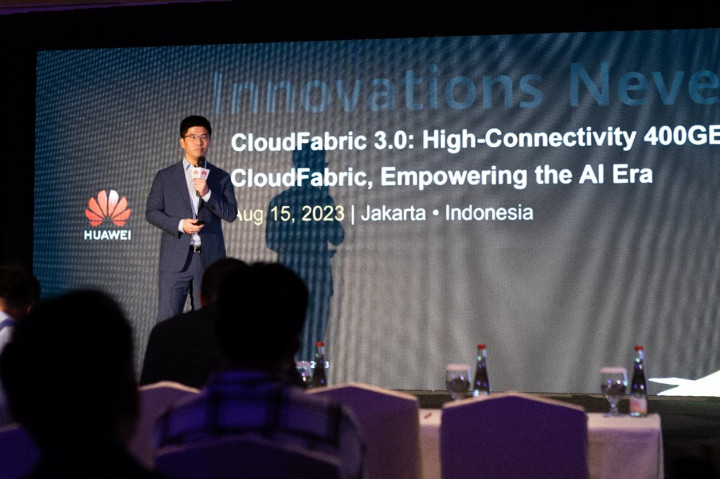 Solusi CloudFabric 400GE Perkuat Era AI