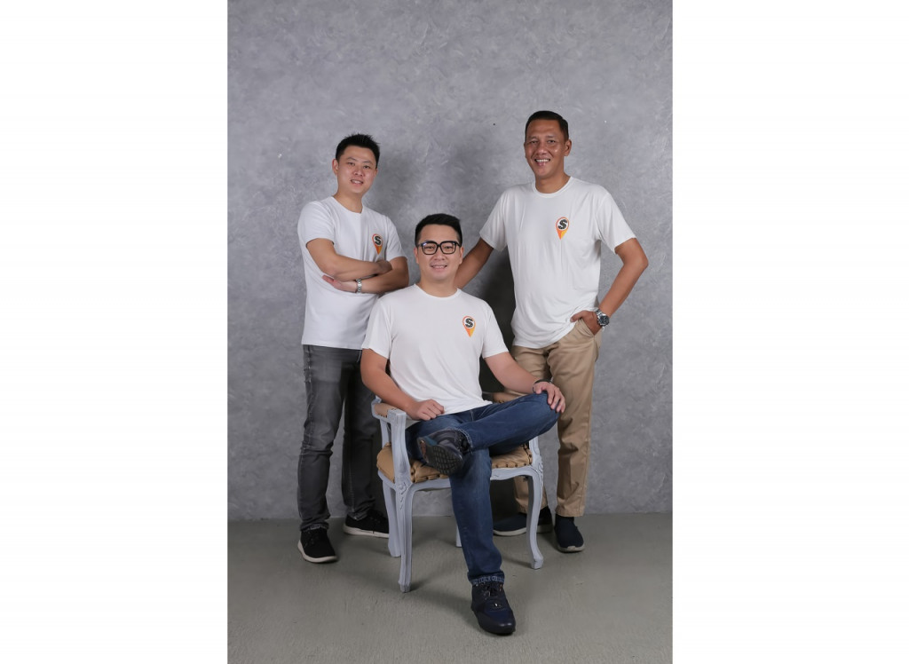 (Kiri-Kanan) Andru Wijaya, Co-Founder & CBO Soul Parking; Kenneth Darmansjah, Co-Founder & CEO, Soul Parking; and Unggul Depirianto, CTO, Soul Parking