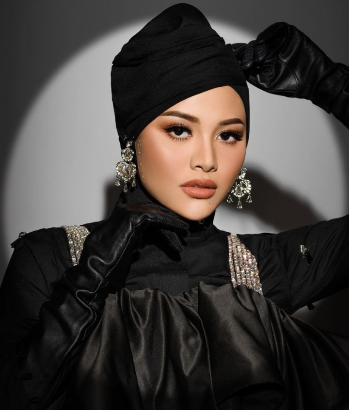 Berawal Posting Keluhan Kerja Setengah-setengah, Ternyata Aurel Hermansyah Gabung Shopee Live Jual Dagangan Setengah Harga