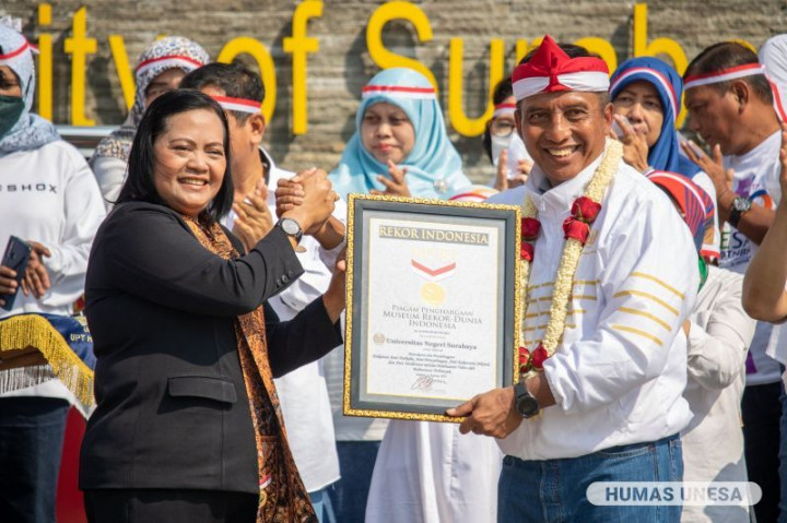 PKKMB Unesa Catat Rekor MURI: 23 Ribu Orang Deklarasi Antinarkoba hingga Antiperundungan