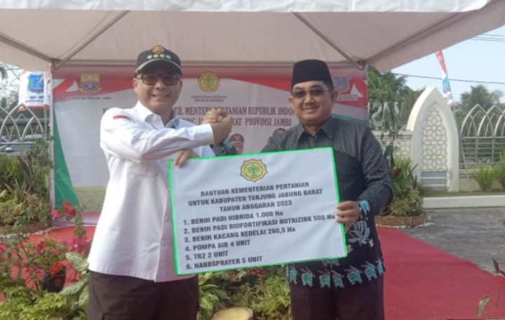 Di Jambi, Wamentan Dorong Petani-Pengusaha Perkuat Kolaborasi Hilirisasi dan Inovasi Kelapa Dalam