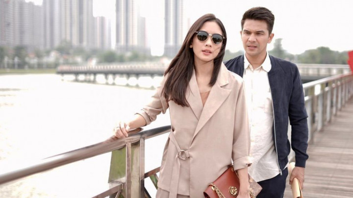 Jonathan Frizzy dan Ririn Dwi Aryanti Mulai Terbuka Pacaran, Mantan Istri Beri Sindiran