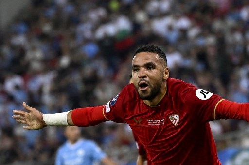 Striker Sevilla Youssef En-Nesyri Dibidik West Ham