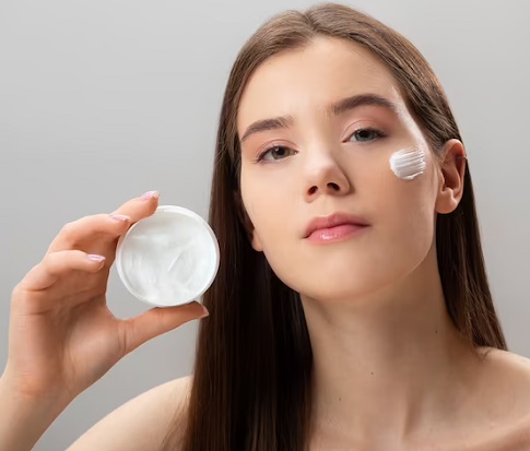 Ladies, Ini Bedanya Pelembap Gel dan Pelembap Krim yang Jarang Diketahui