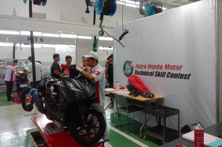 Kontes Mekanik, Salah Satu Upaya Bengkel Resmi Makin Digandrungi