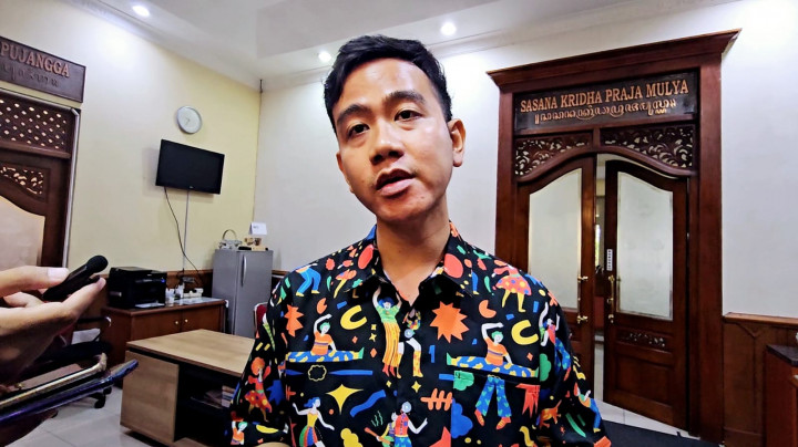 Gibran Enggan Komentari Pemecatan Budiman Sudjatmiko