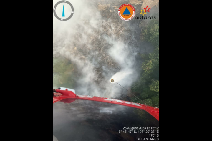 Operasi Bom Air Padamkan Kebakaran TPA Sarimukti Berlangsung 3 Hari