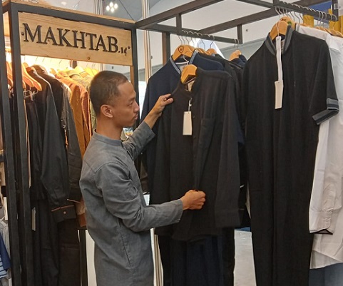 Makhtab mengusung tagline 'One Syar'i Meet Style'. (Foto: Dok. Yuni)