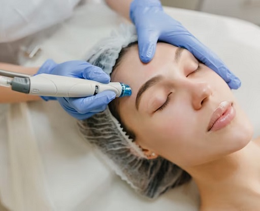 Transformasi Erha Ultimate dengan Konsep Klinik Kecantikan Berbasis AI