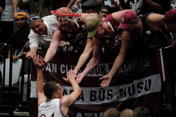 Debut Latvia di Piala Dunia FIBA Kemas 100 Poin Lebih