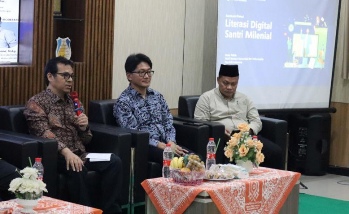 Santri Diajak untuk Ikut Sebarkan Budaya Digital