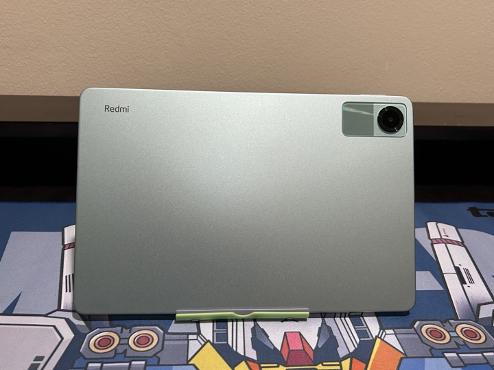 Unboxing Redmi Pad SE, Tablet dengan Warna Apik dan Unik