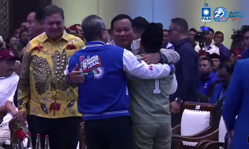 Momen HUT ke-25 PAN, Prabowo Peluk Erat Cak Imin