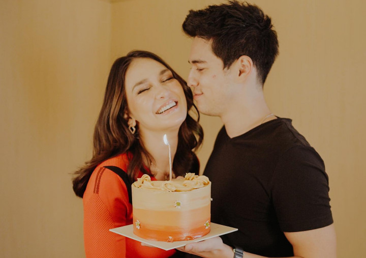 Momen Romantis Maxime Bouttier Beri Kejutan di Ultah Luna Maya