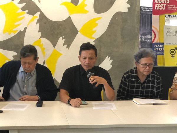 Menanti Langkah Konkret Pemerintah Menuntaskan HAM Berat