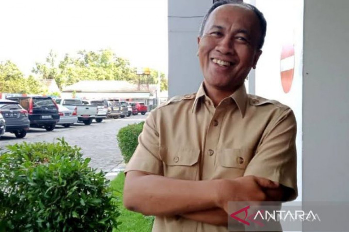 Maju Nyaleg, Mendagri Berhentikan Bupati Lombok Barat