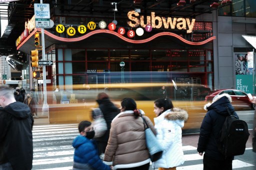 Bendungan Jebol, Stasiun Kereta Bawah Tanah New York Kebanjiran