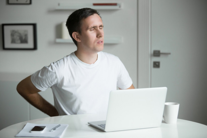 Wajib Tahu! Ini 4 Mitos yang Berkaitan dengan Pengobatan Sakit Punggung