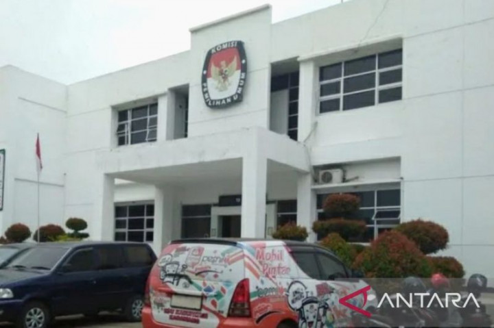 6 Kades Bakal Caleg di Karawang Belum Mundur