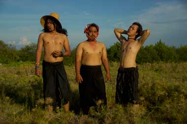 Tetap Pertahankan Identitas Madura, Lorjhu' Lepas Album Parenduan