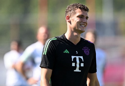 Inter Milan Datangkan Benjamin Pavard dari Muenchen