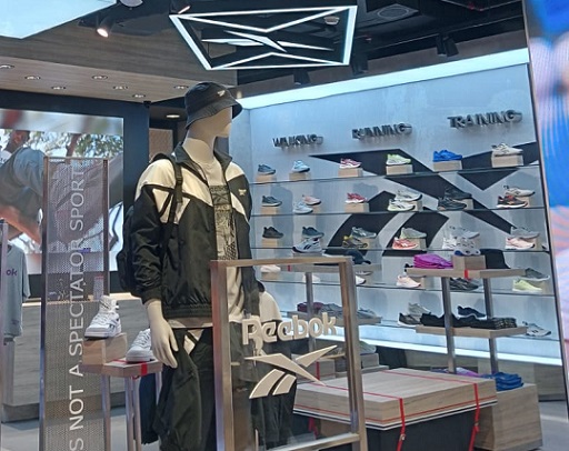 Gerai Planet Reebok di Pondok Indah Mall 3, Jakarta Selatan. (Foto: Dok. Yuni)