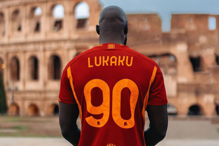 Romelu Lukaku Resmi Bergabung ke AS Roma