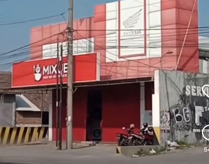 Viral Dealer Honda Jadi Gerai Mixue, Imbas Rangka eSAF?