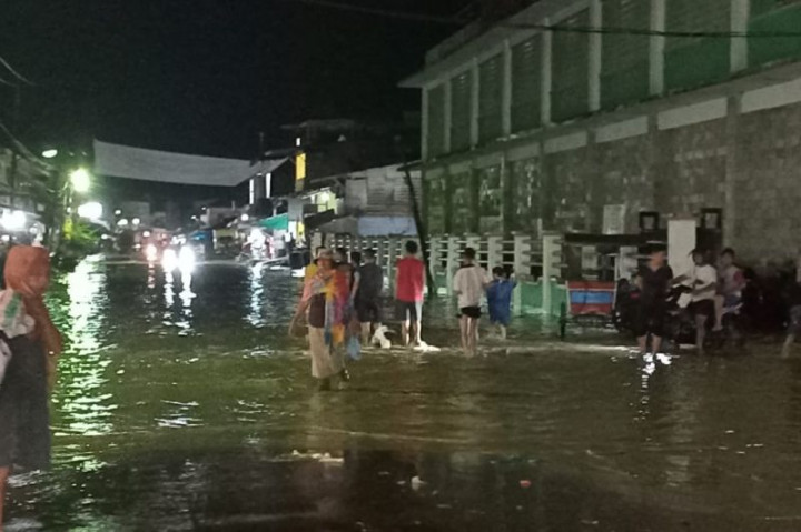 Banjir di Sejumlah Wilayah Kota Gunungsitoli Surut